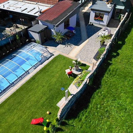 Pension Zur Krone Martinfeld Buitenkant foto