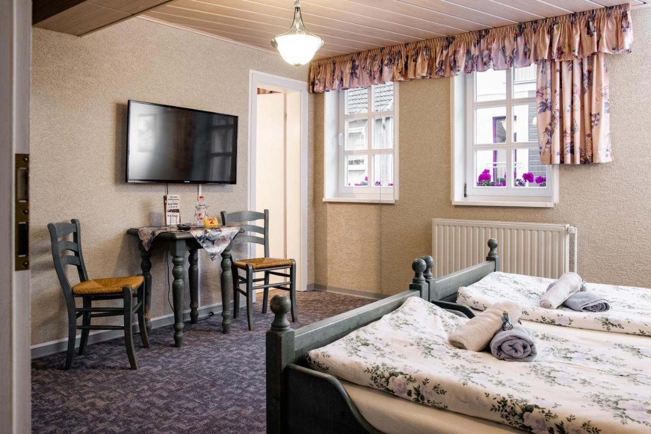 Pension Zur Krone Martinfeld Buitenkant foto