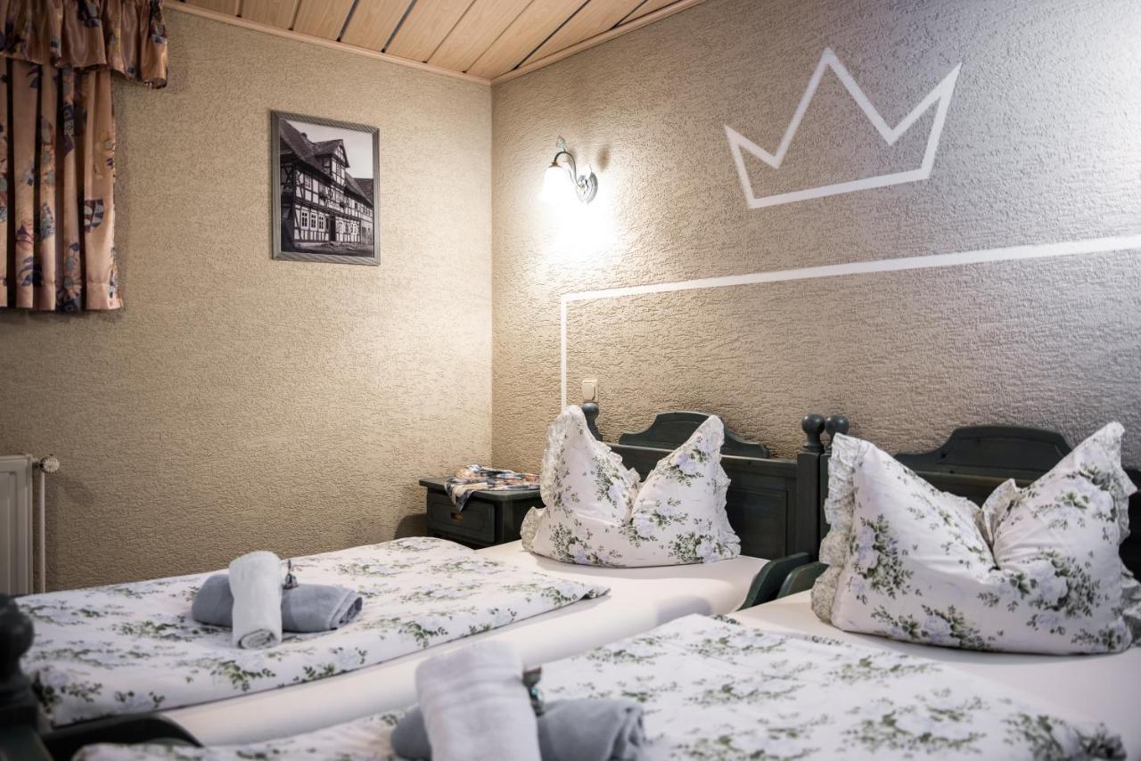 Pension Zur Krone Martinfeld Buitenkant foto