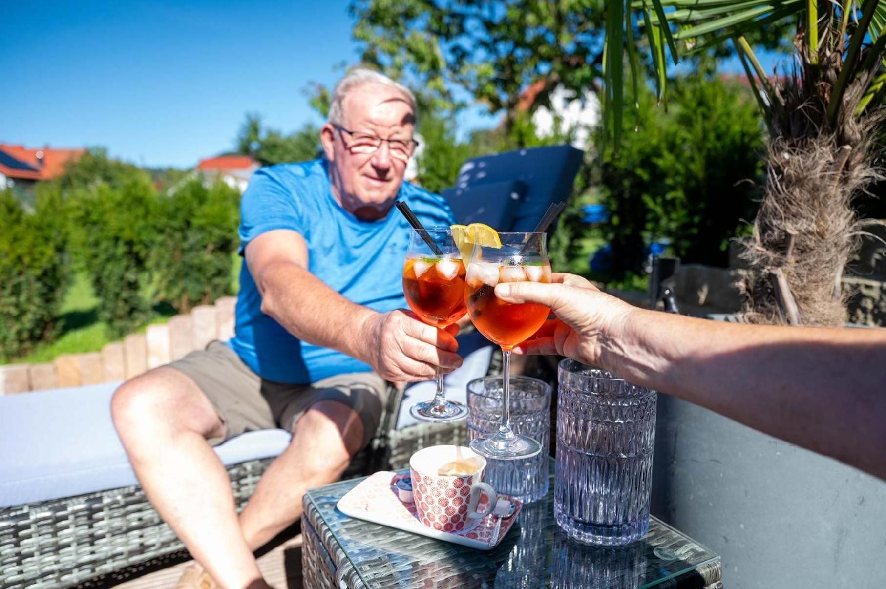 Pension Zur Krone Martinfeld Buitenkant foto